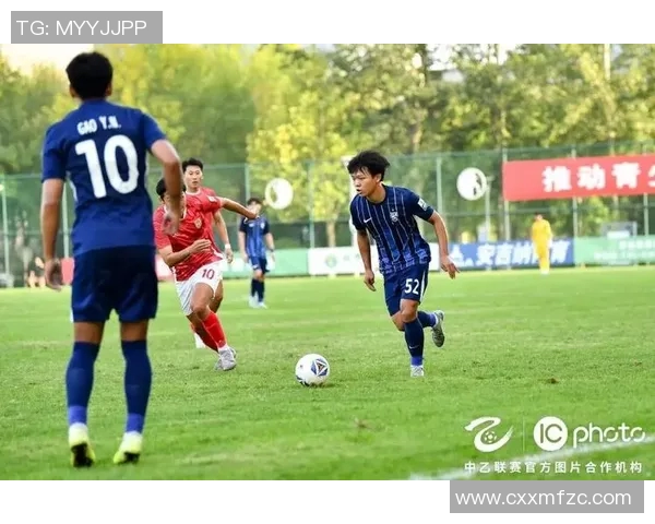 武汉足球队在钻石联赛中的比赛经验与表现分析与点评